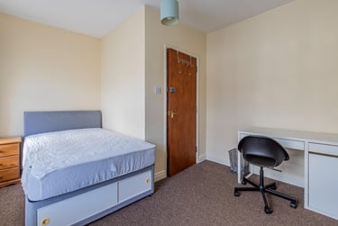 3 bed house, Hirwain Street, Cathays, Cardiff, CF244JG - Image 5